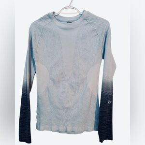 Women’s Climawear Blue and White Long Sleeve Shirt